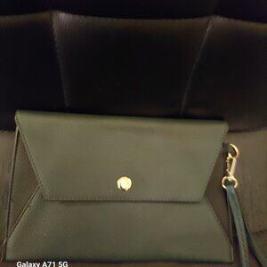 Green and Black Clutch w/ Wrist Strap